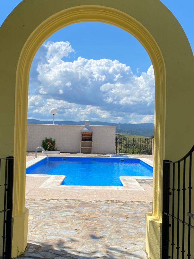 Casa Rural Montes De Trigo Jerez De Los Caballeros Esterno foto