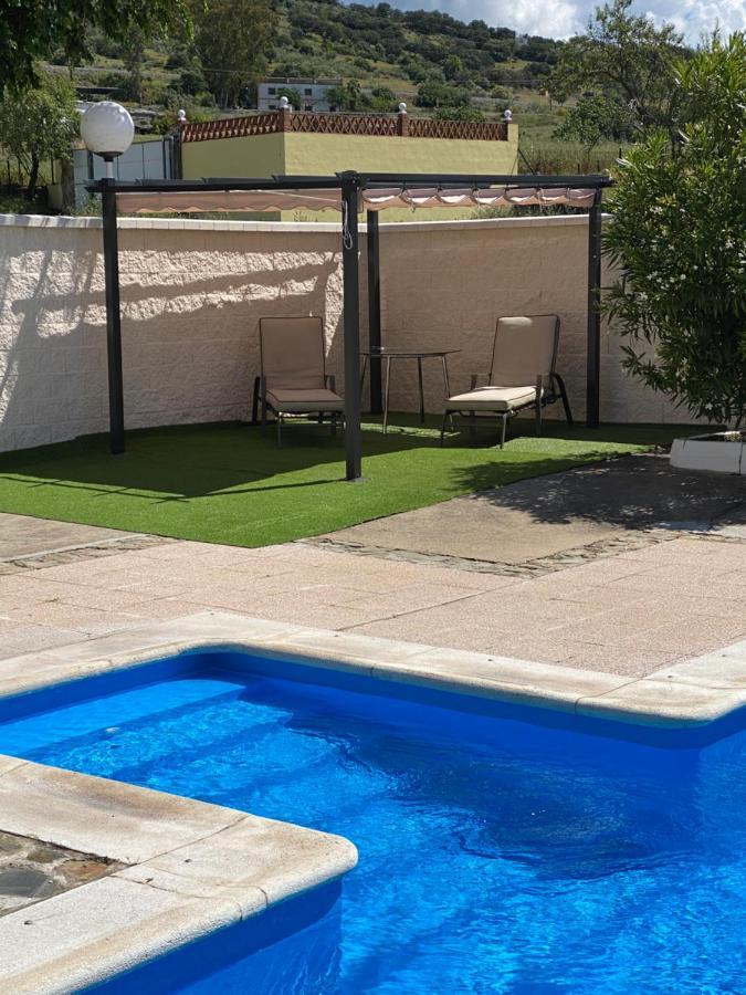 Casa Rural Montes De Trigo Jerez De Los Caballeros Esterno foto