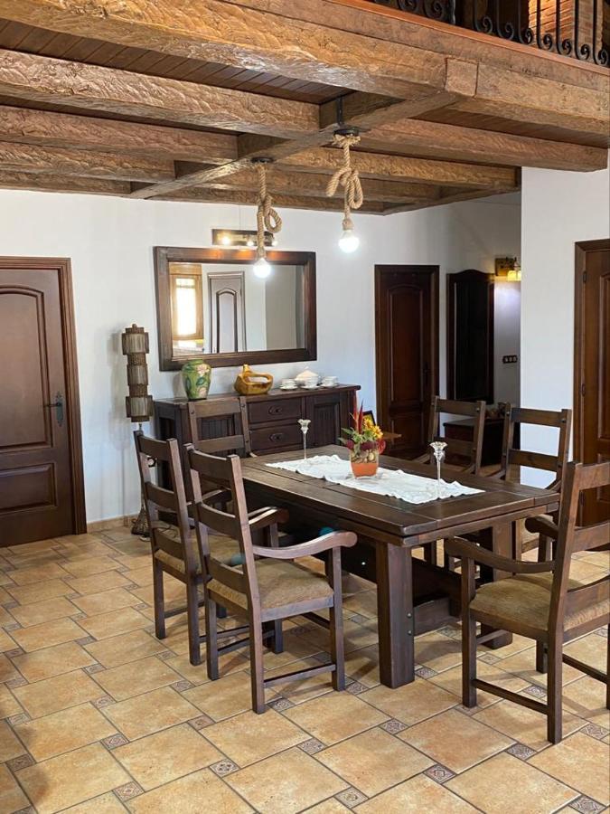 Casa Rural Montes De Trigo Jerez De Los Caballeros Esterno foto